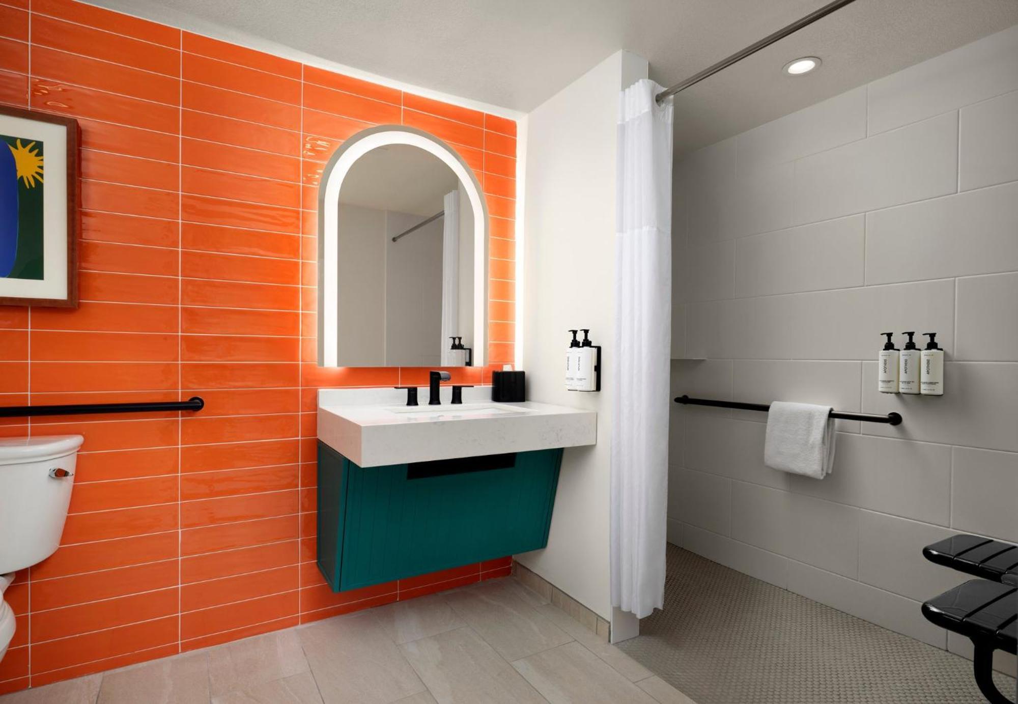 Holiday Inn Express Hotel & Suites Solana Beach-Del Mar By Ihg Exterior foto