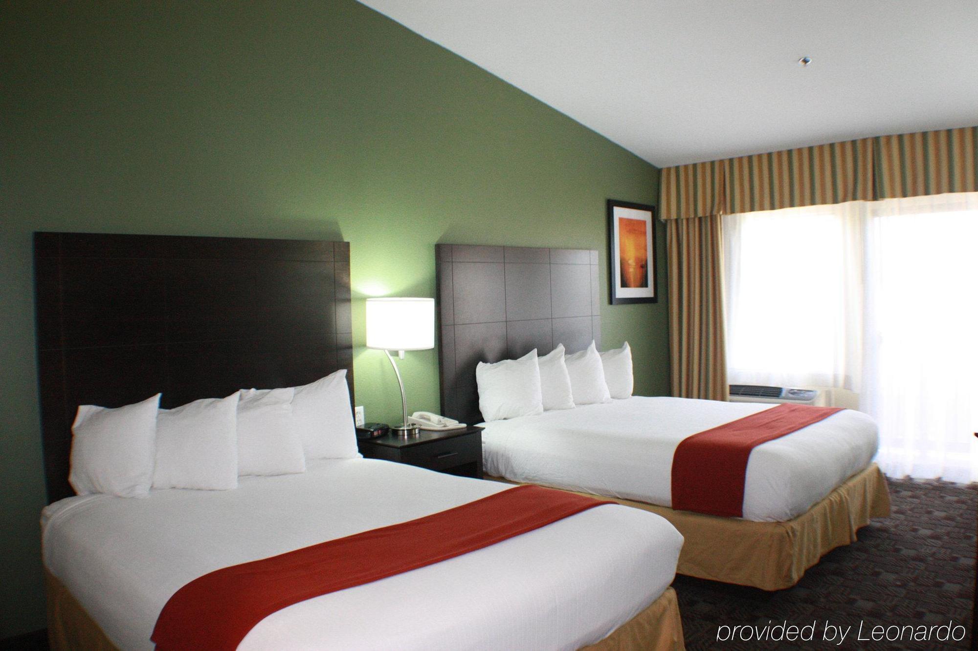 Holiday Inn Express Hotel & Suites Solana Beach-Del Mar By Ihg Habitación foto