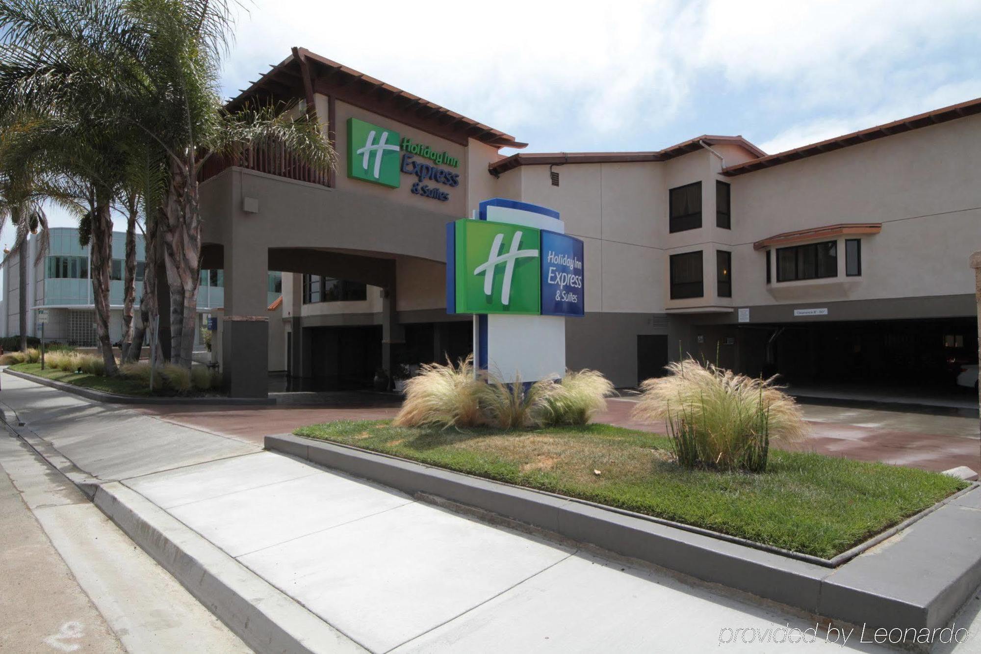 Holiday Inn Express Hotel & Suites Solana Beach-Del Mar By Ihg Exterior foto