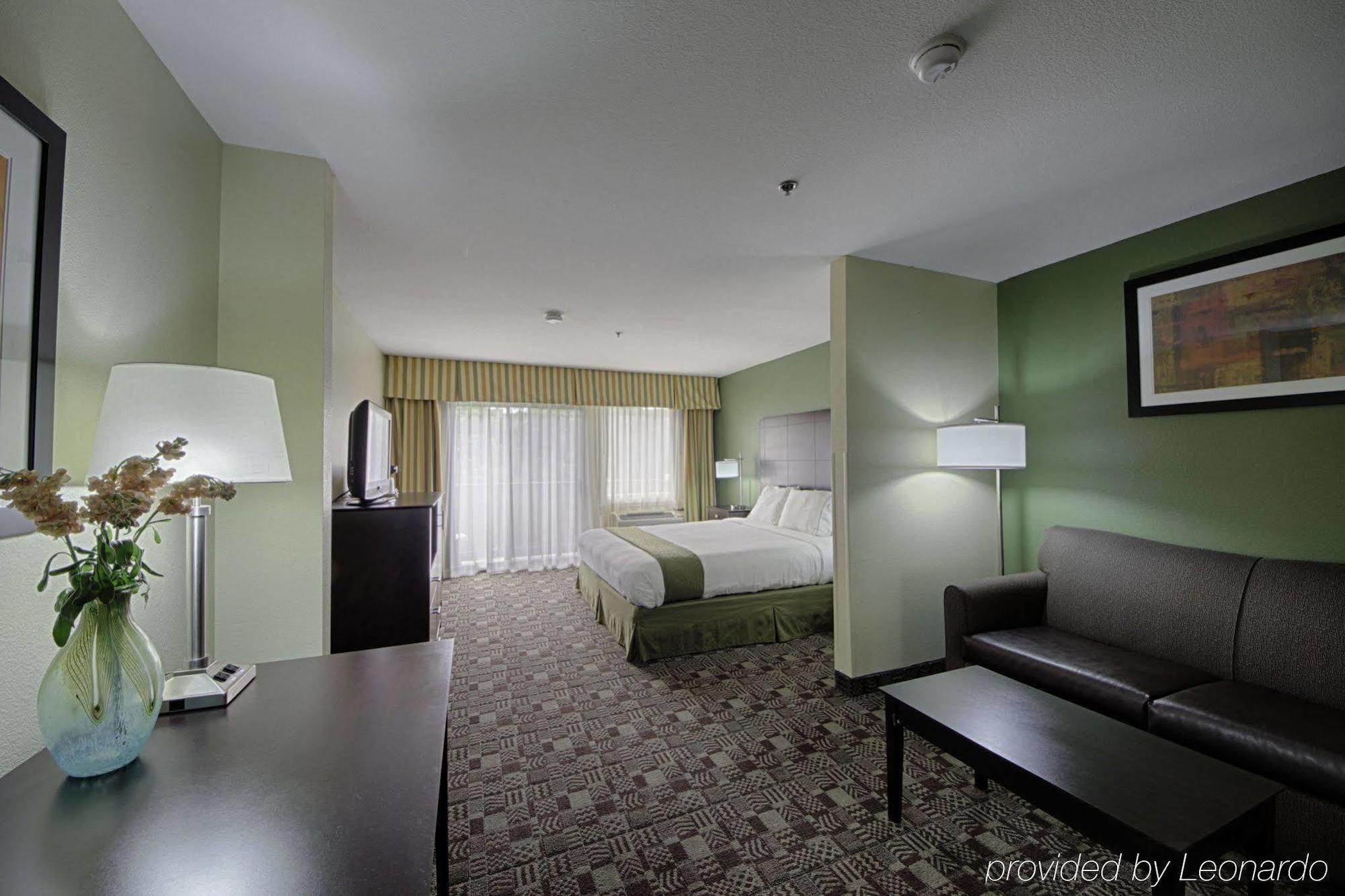 Holiday Inn Express Hotel & Suites Solana Beach-Del Mar By Ihg Exterior foto